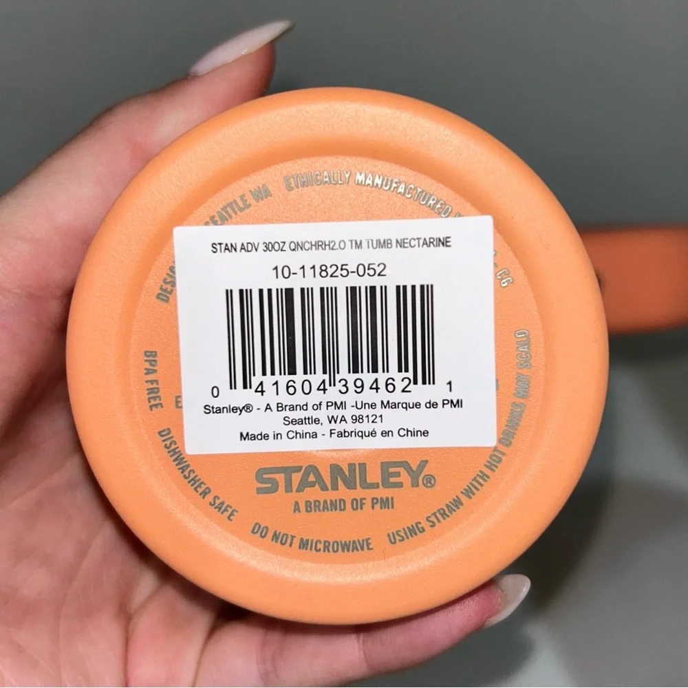 Stanley The Flowstate Quencher H2.0 Tumbler 30oz Nectarine Orange - Picture 6 of 7